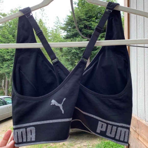 PUMA black and grey lightly padded sports bra - Picture 8 of 10